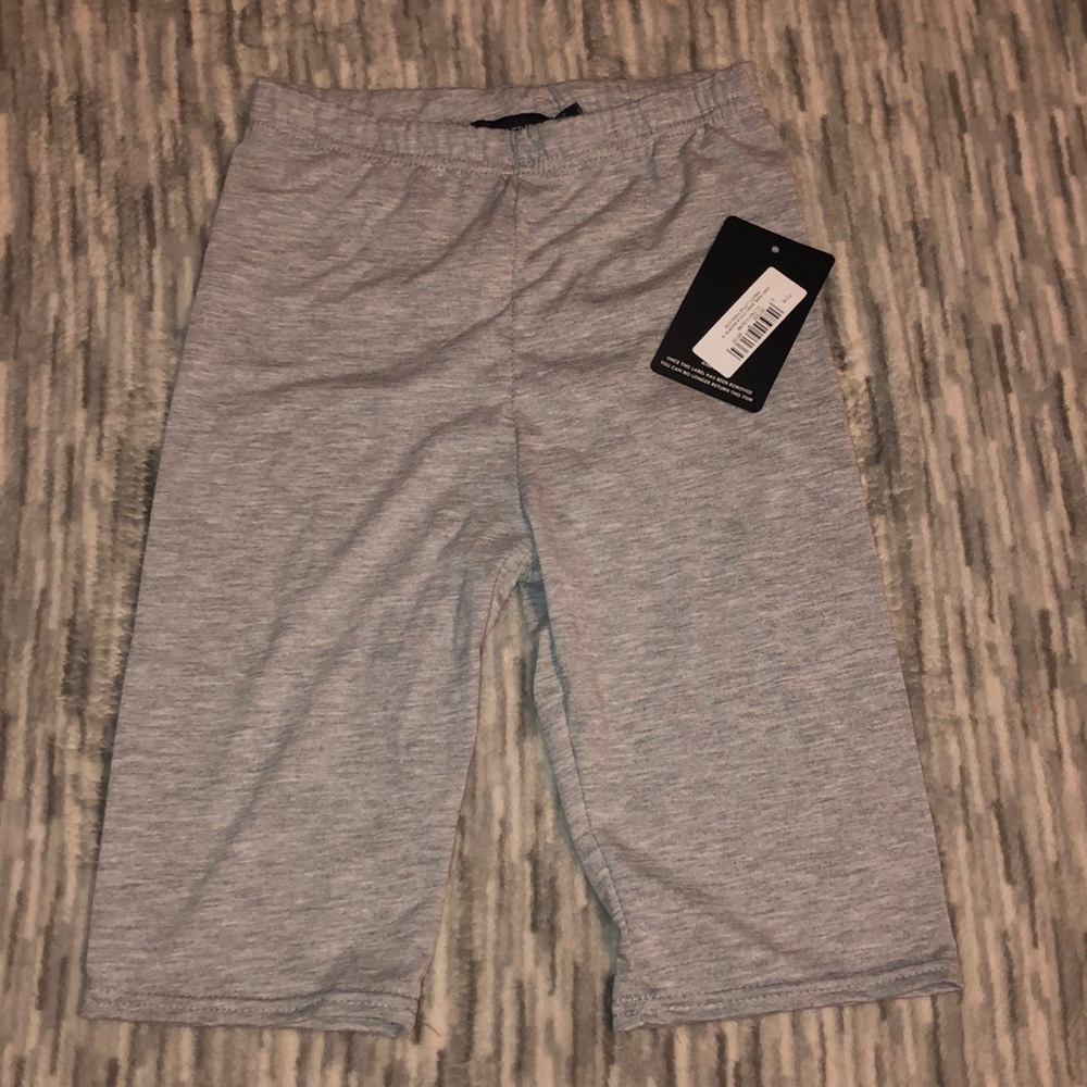 prettylittlething gray biker shorts
